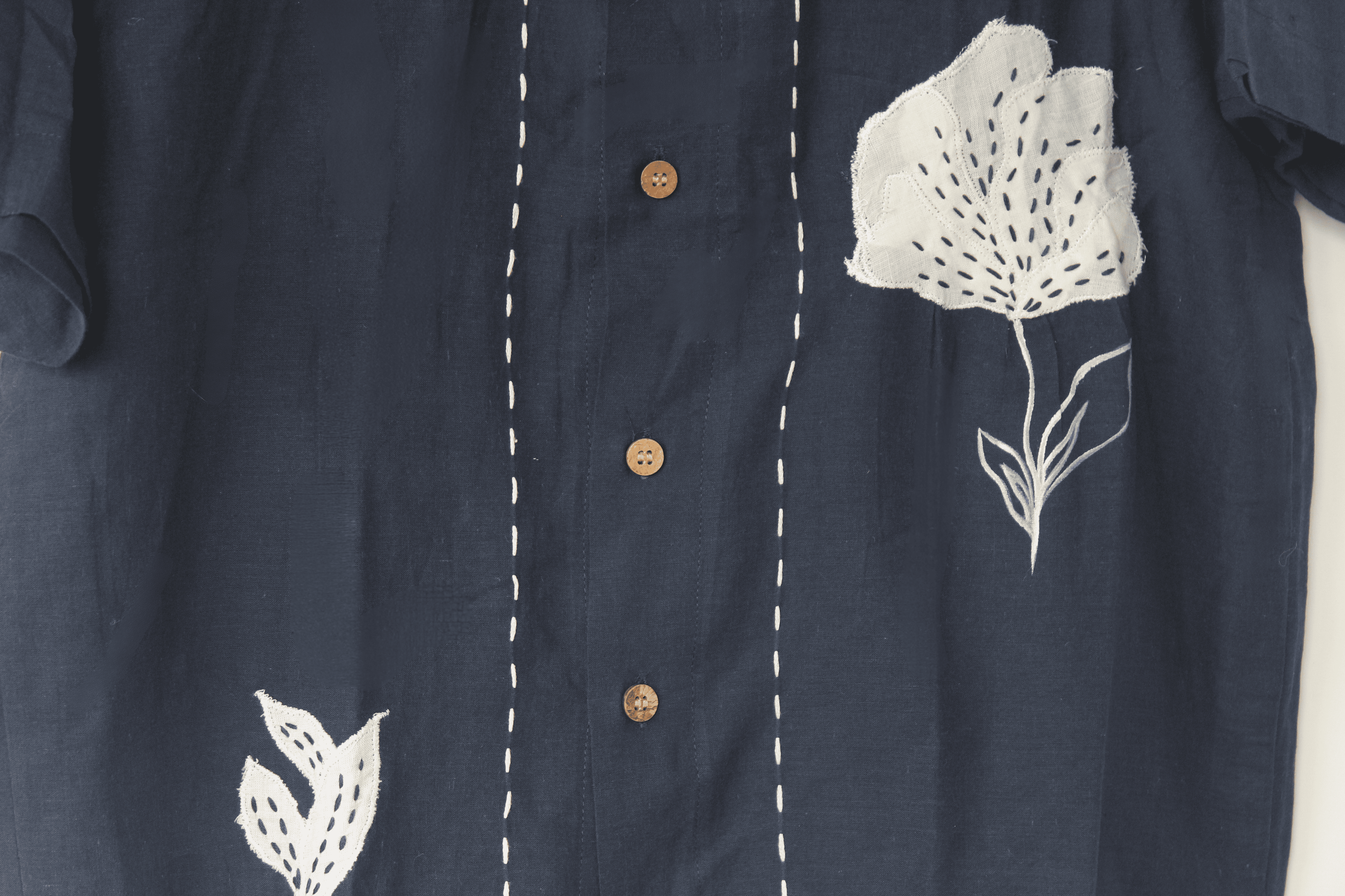 Blue white flower applique