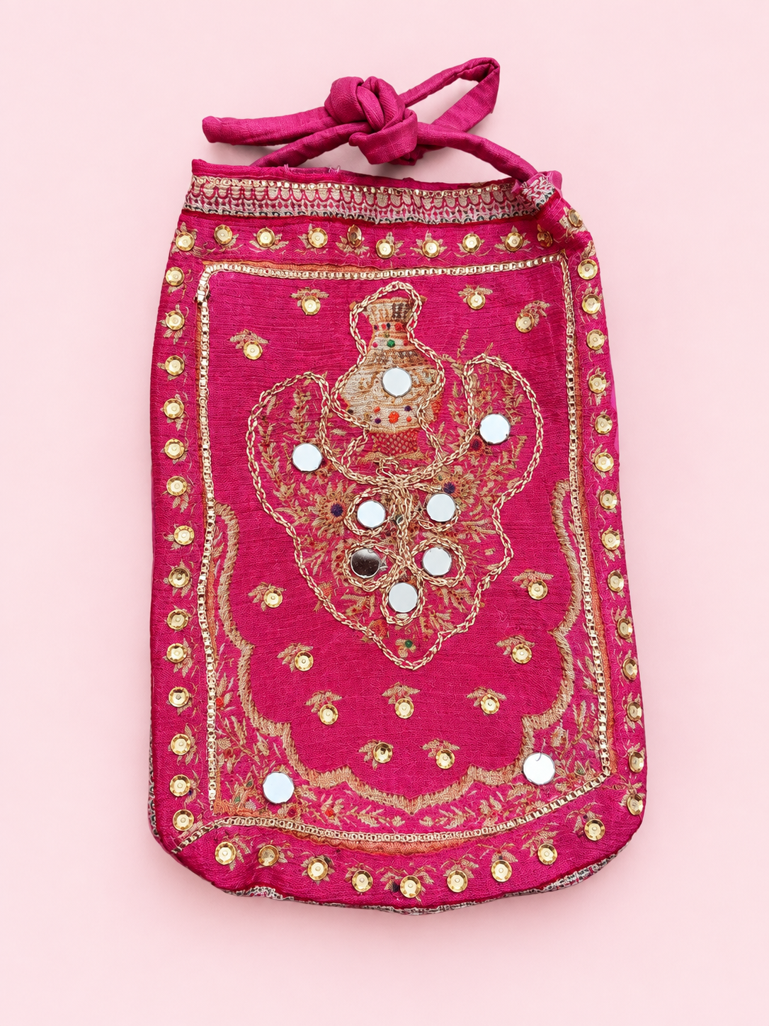 Medium pouches