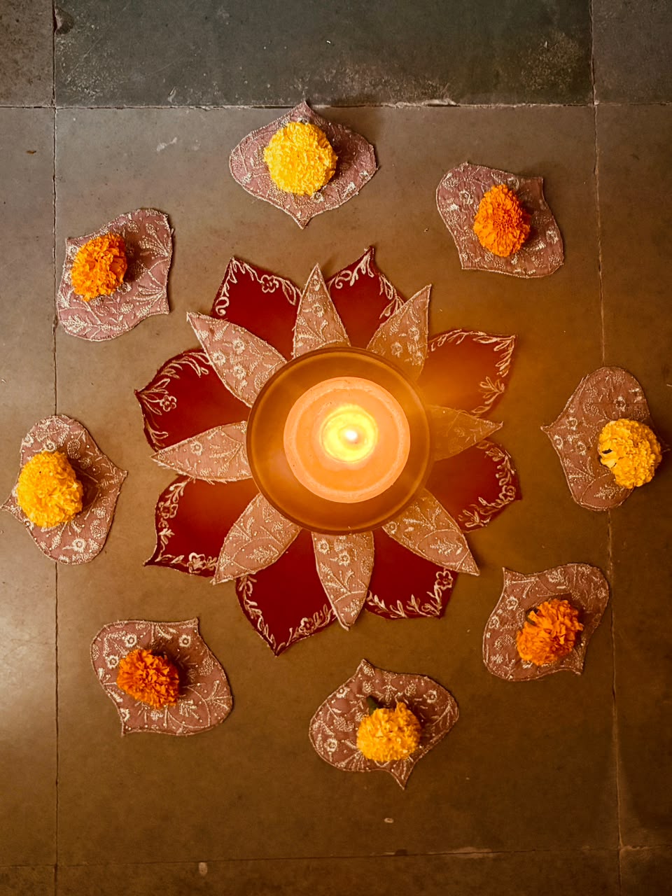 Phool Fabric Rangoli - Reusable fabric decor